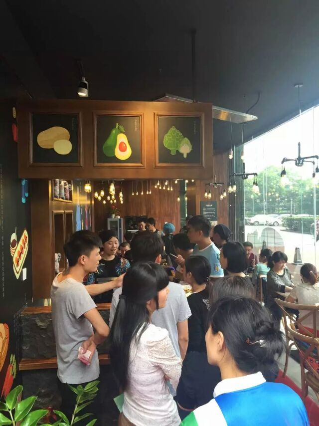 十秒到云南過橋米線  日簽3家加盟店