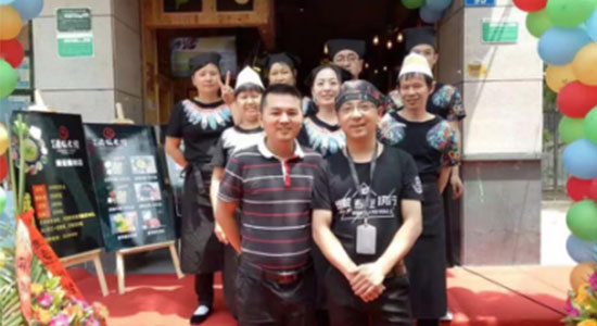 細(xì)節(jié)決定品質(zhì)，十秒到米線對每一位加盟商負(fù)責(zé)