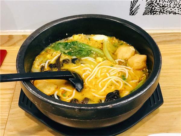 米線品牌加盟怎么選？這五個(gè)大維度，缺一不可