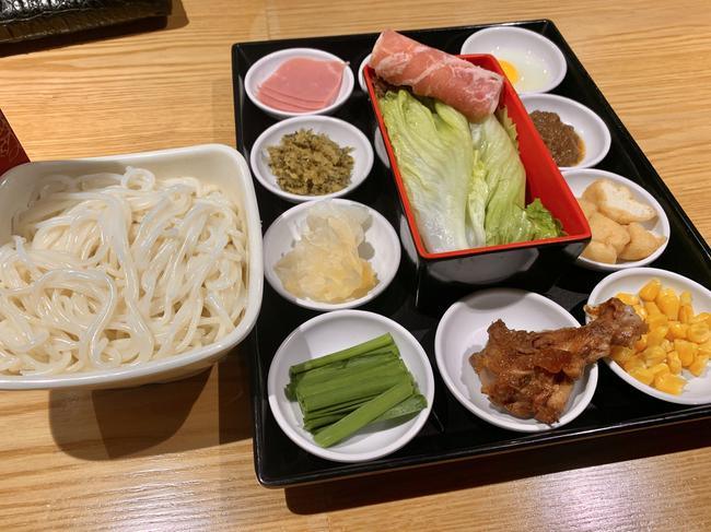 十秒到米線加盟打造快餐時(shí)代